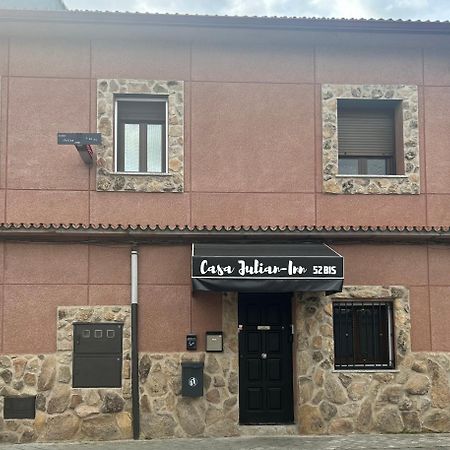 Casa Julian-Inn Madrid Buitenkant foto